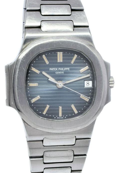 Patek Philippe Nautilus Men's 37.5mm 3800/001 Wristwatch Full .